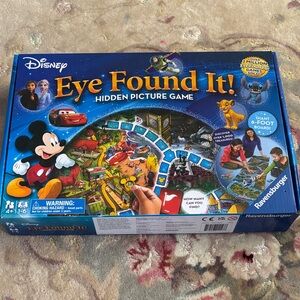 Disney Eye Found It! Hidden Picture Game - Blue and Red